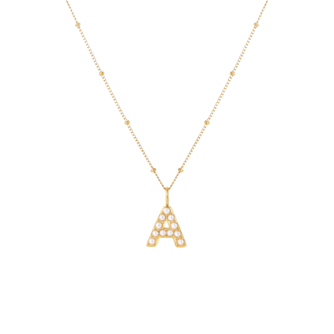 Collana con iniziale in perla – Personalizzata ed elegante